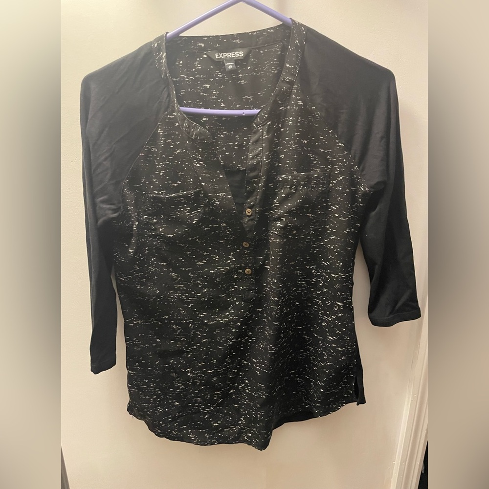 NWOT Express 3/4 Contrast Sleeve Henley XS